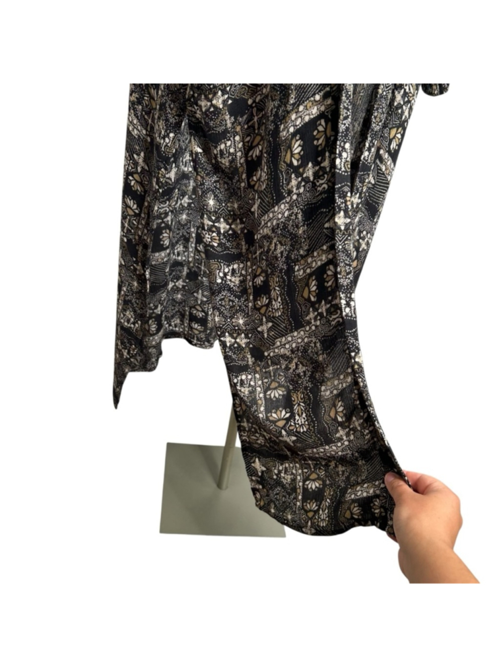 TREASURE & BOND Printed Woven Duster Kimono Swim Coverup Black Batik Patchwork - Picture 7 of 10